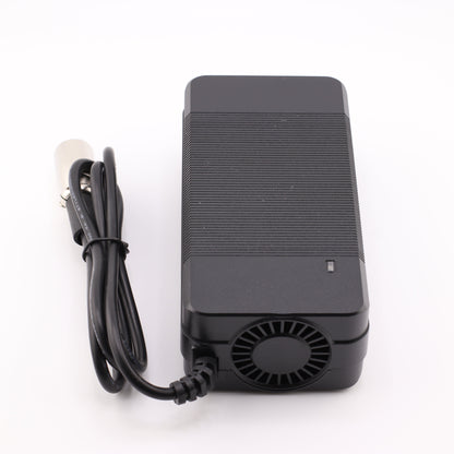 3 Pin XLR 14.6V 10A LiFePO4 LFP Battery Charger for 4S 12V Battery