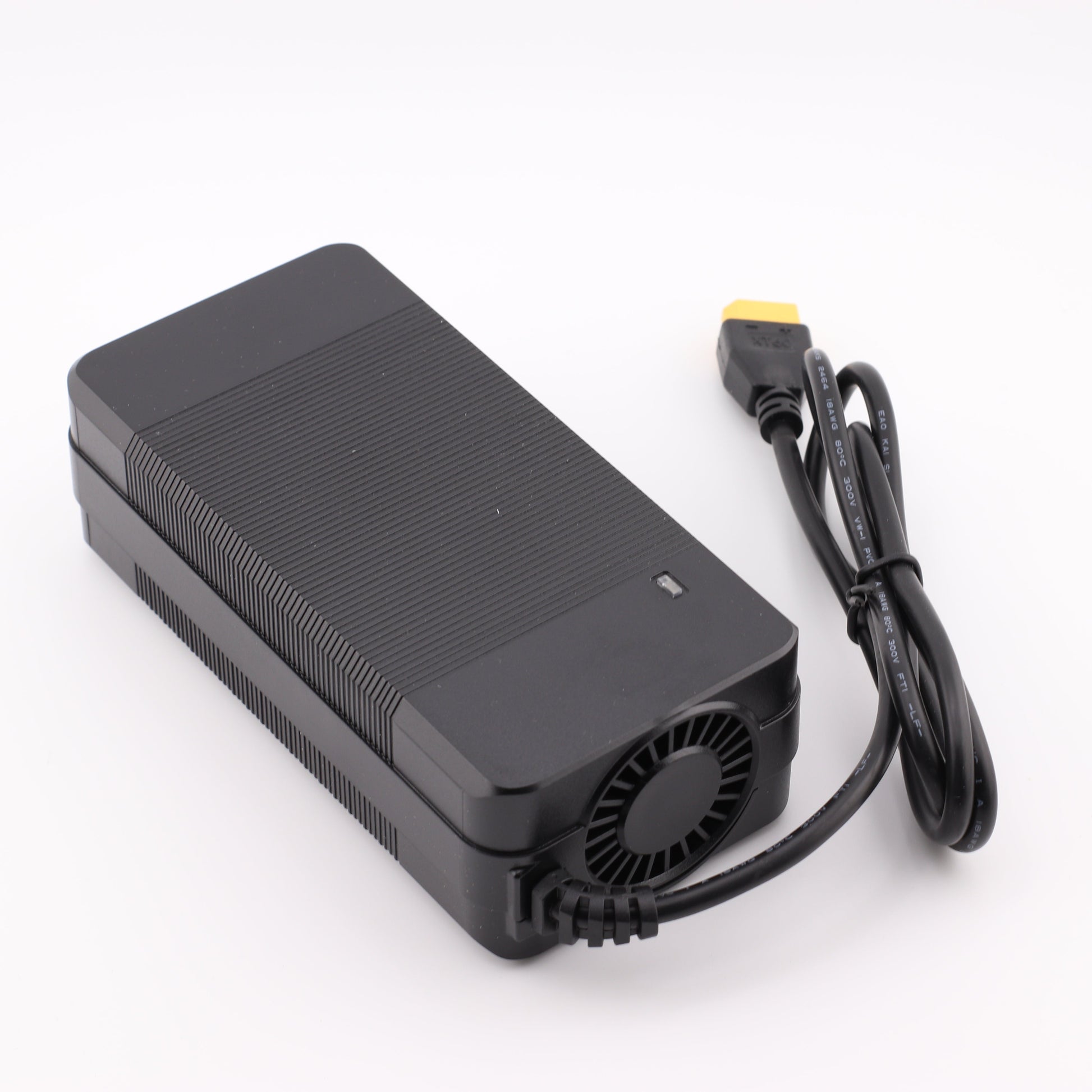 XT60 14.6V 10A LiFePO4 LFP Battery Charger for 4S 12V Battery